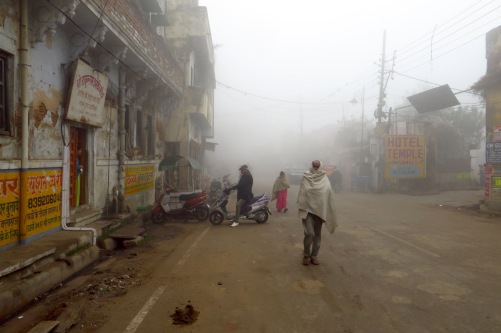 Straße zum Asi Ghat.